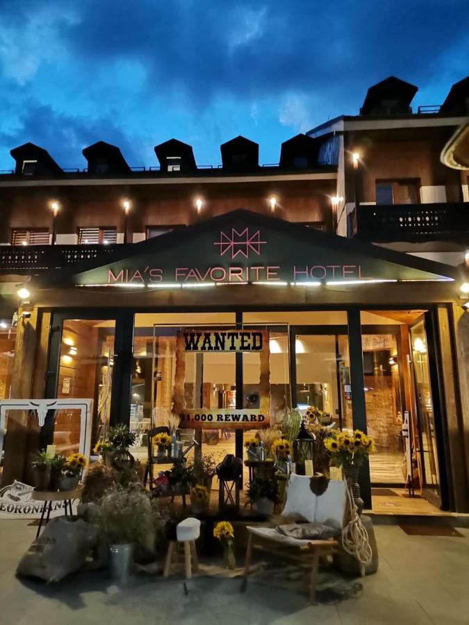 Mia'S Favorite Hotel Маврово Екстериор снимка