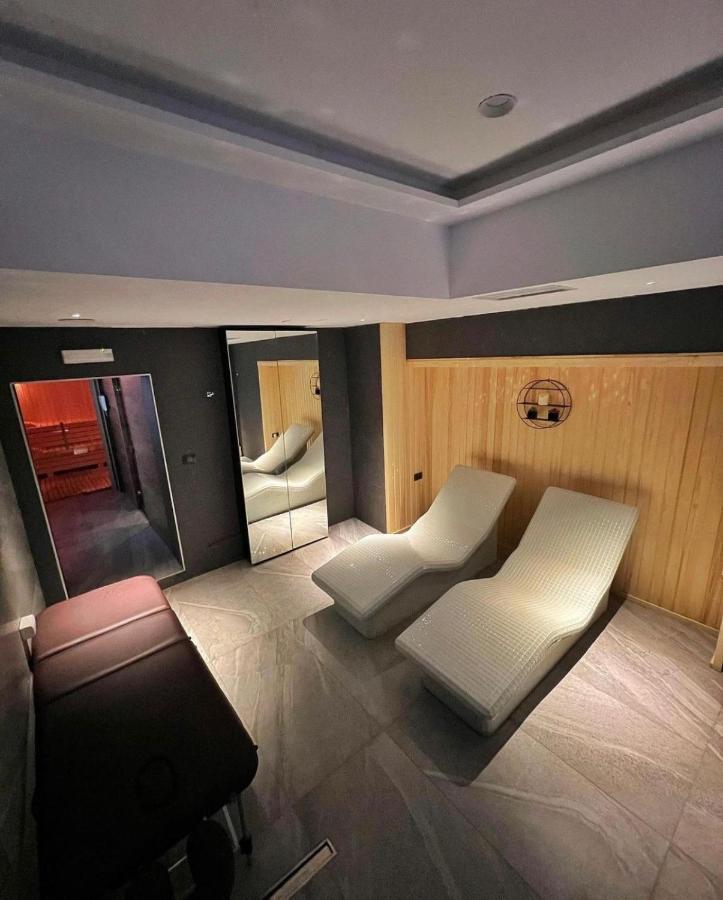Mia'S Favorite Hotel Маврово Екстериор снимка
