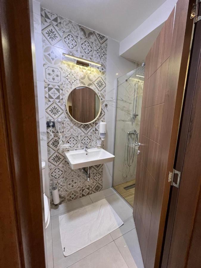 Mia'S Favorite Hotel Маврово Екстериор снимка