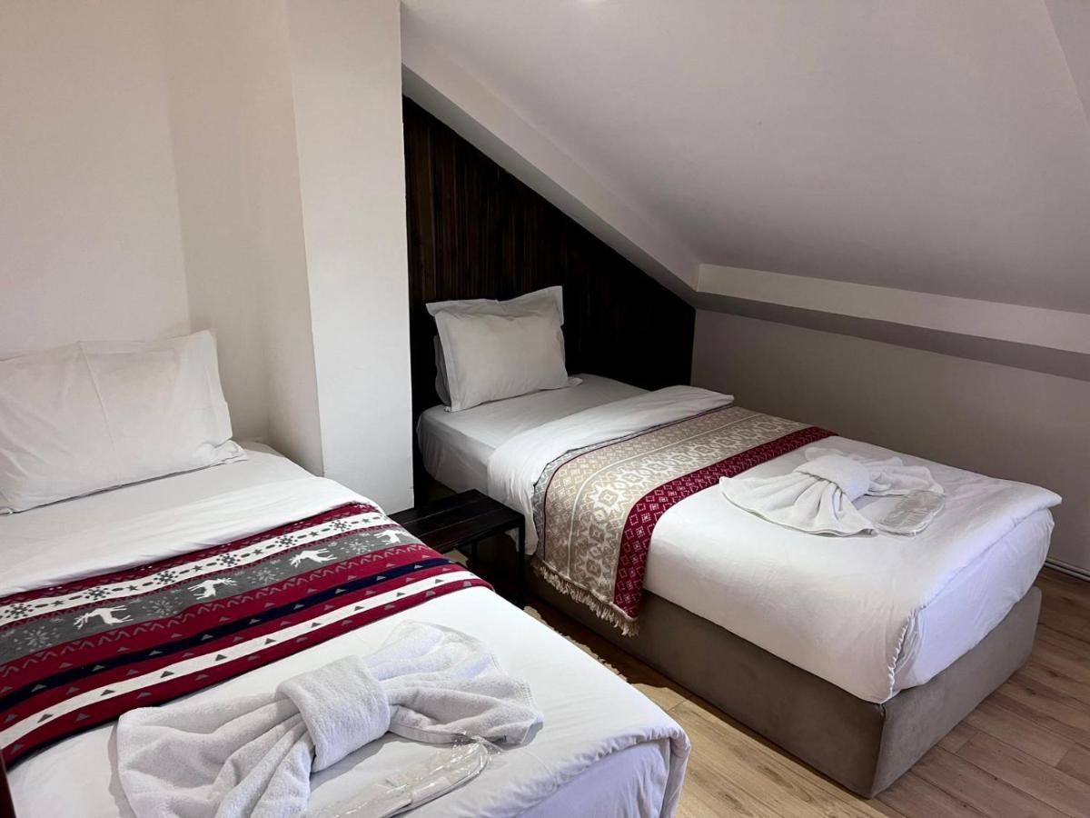 Mia'S Favorite Hotel Маврово Екстериор снимка